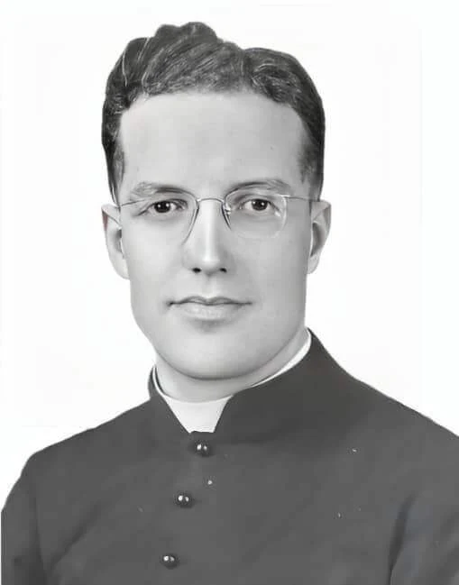 Portrait d’archives du Père Gérard Labrie